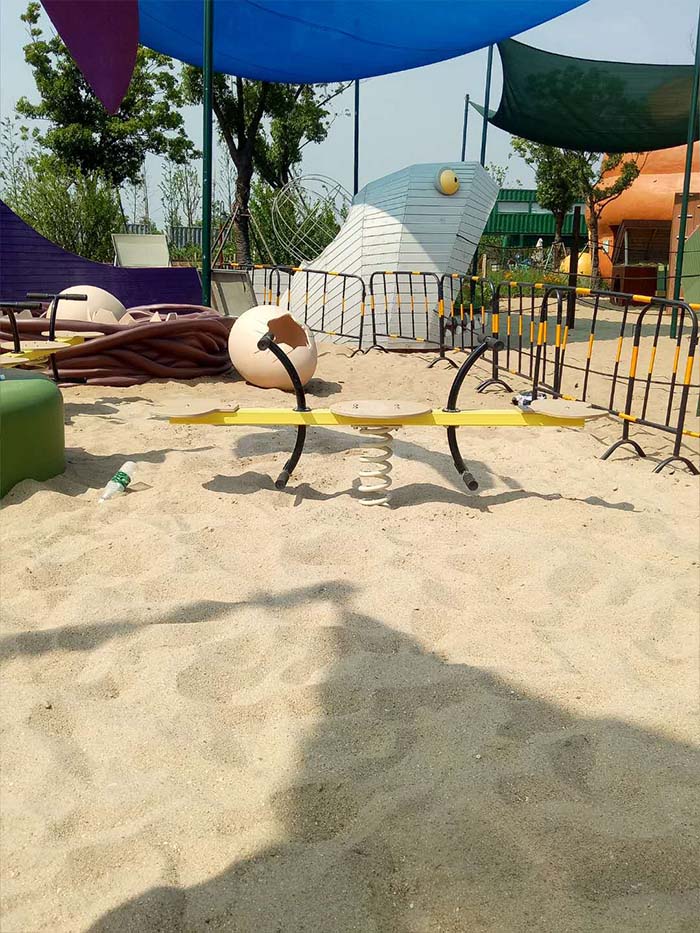 兒童游樂設(shè)備生產(chǎn)供應(yīng)